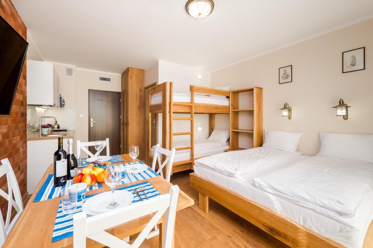 Villa Kliwer 50 Metrow Od Morza Рови Екстер'єр фото